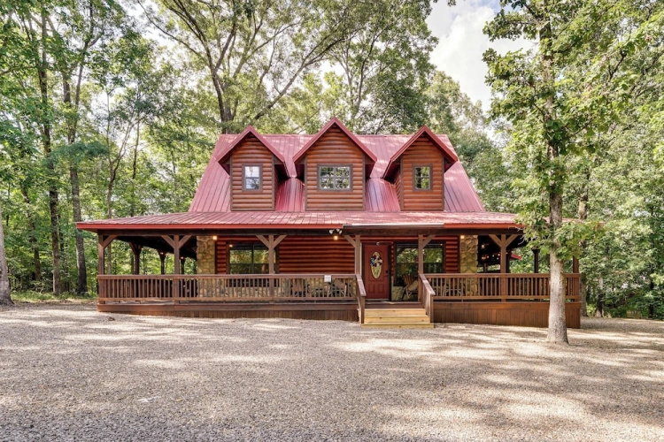 2 Bedrooms Cottage