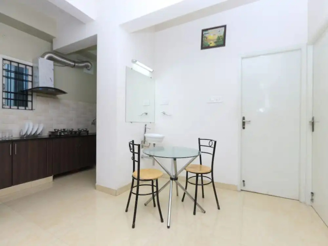 OYO 5890 Eben Service apartments