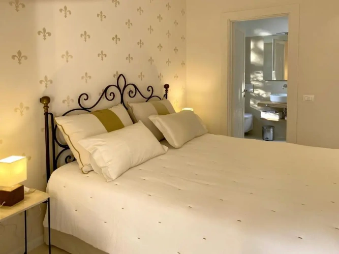 Standard Triple room with lake view