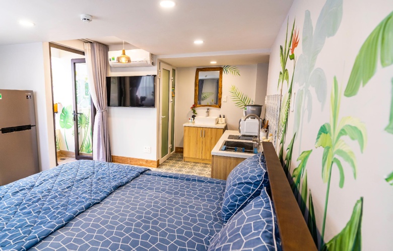 Double Apartment with balcony and with street view