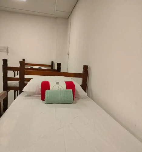 Hostel BARRA FUNDA LTDA