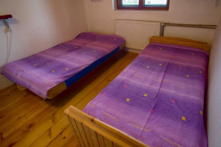 Guest house Jezera