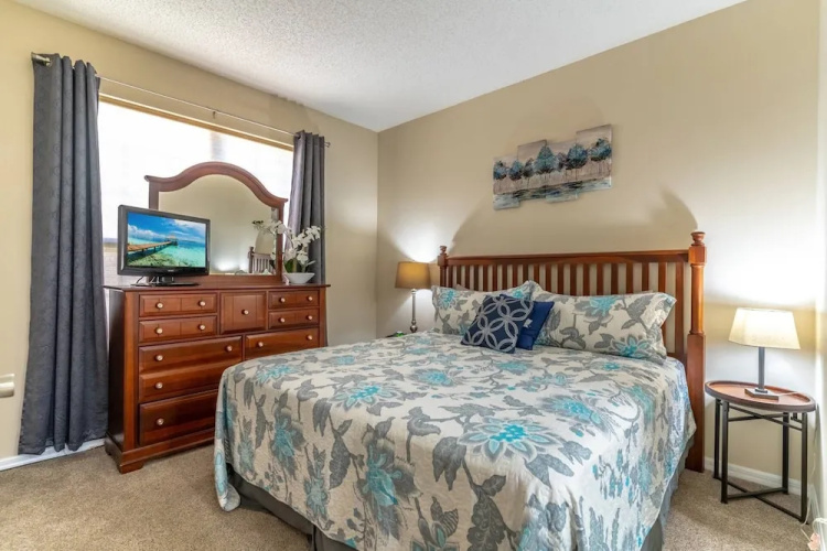 8538 Emerald Island