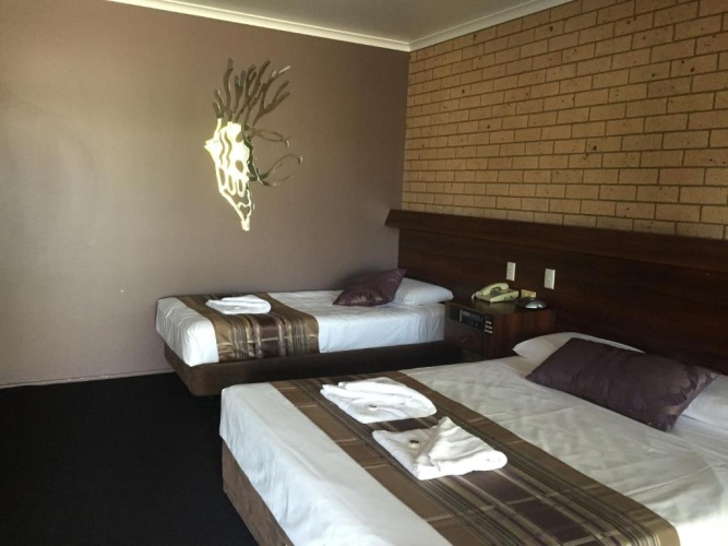 Standard Twin room