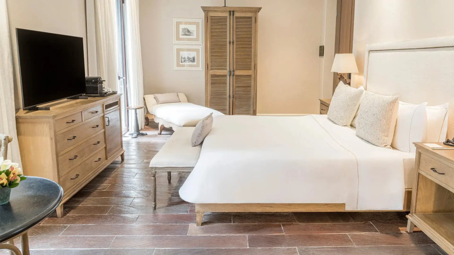 Premium room