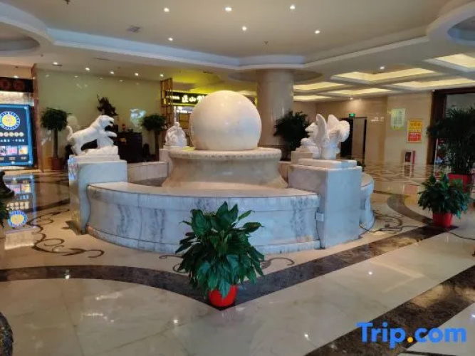 Xiangyue Hotel