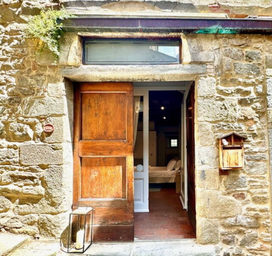 Vicolo Della Scala Rooms - La Luna - Cortona