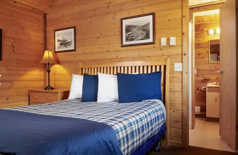 Klondike Kate's Cabins