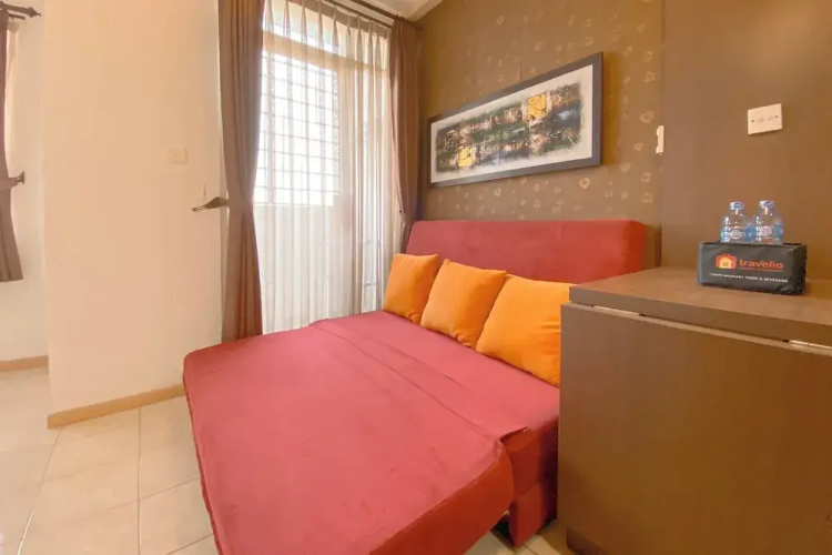 Spacious 1Br Classic At The Edge Bandung Apartment