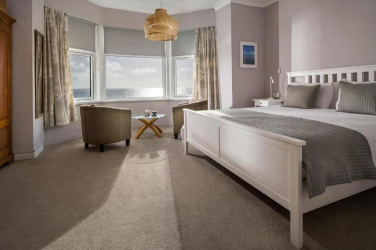 Housel Bay Hotel
