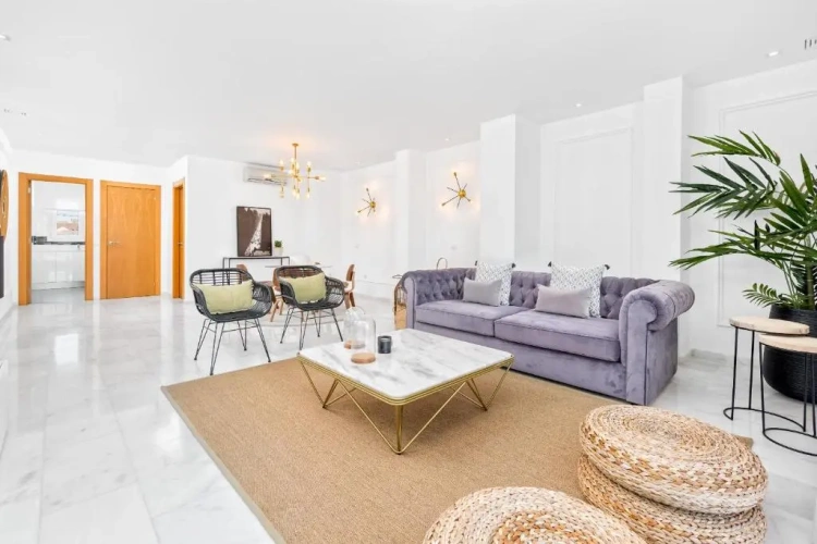1 Bedroom Penthouse Apartment with city view