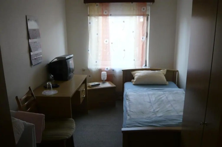 Standard Single room with view