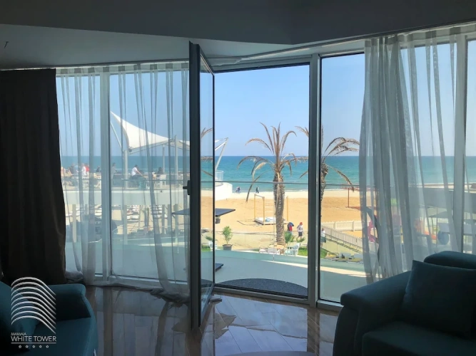 1 Bedroom Apartment with partial sea view
