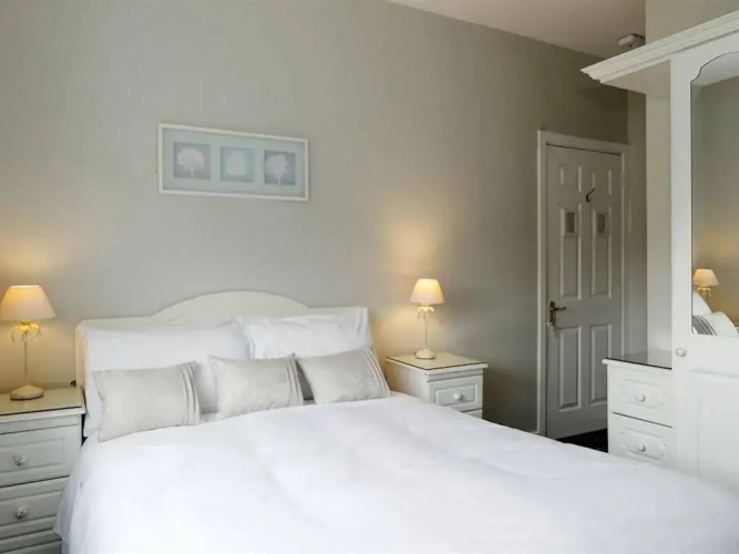 Almara Bed  Breakfast
