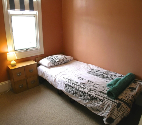 Brighton Getaways-Beach View