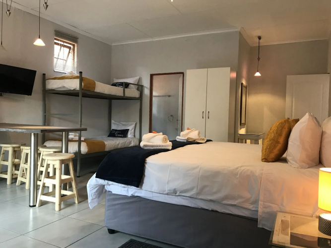 El Roi Guest Lodge