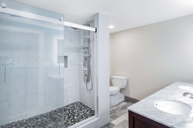 Wyndham Garden Kenosha Harborside photo 9