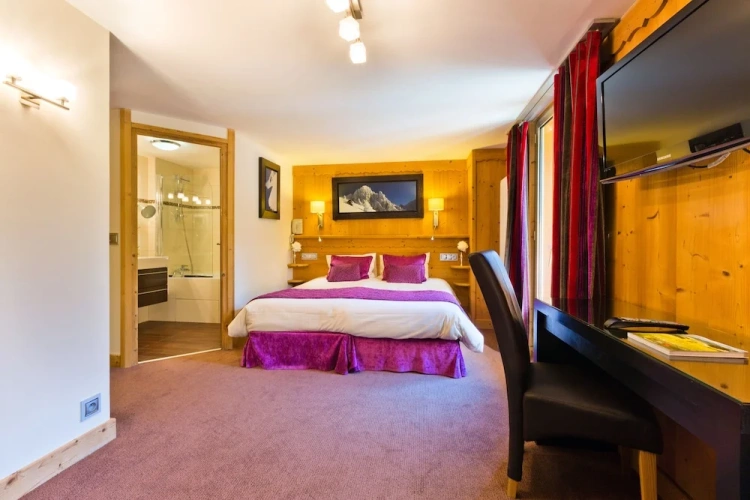 Superior Triple room