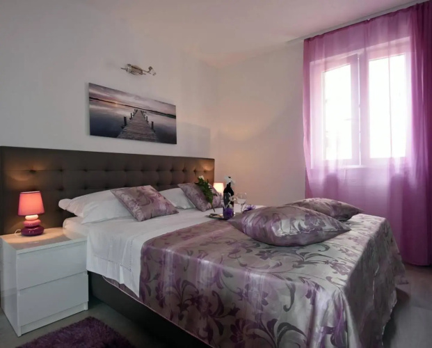 Apartments and rooms with WiFi Split - 18909
