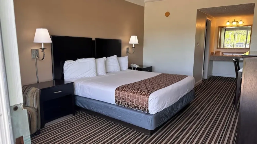 Deluxe Single room