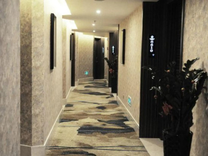 Hinho Seasons Hotel