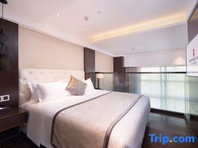 Luxury Duplex Suite