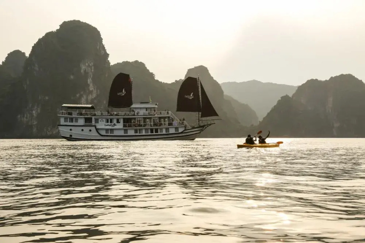 LaFairy Sails