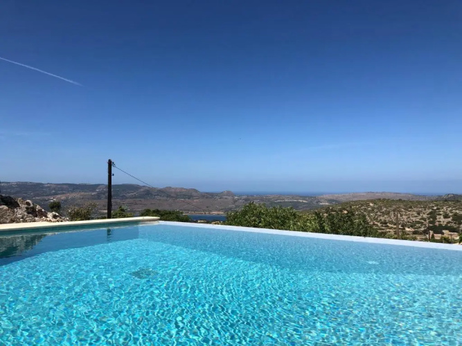 Luxury villa with private infinity pool