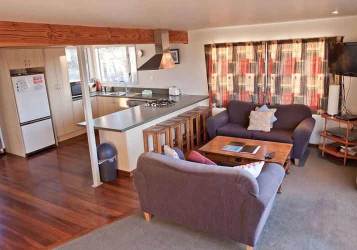 Aorangi House