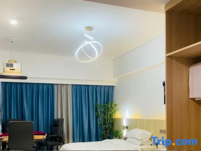 Premier Twin room