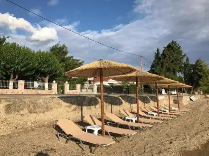 Mamanis Studios