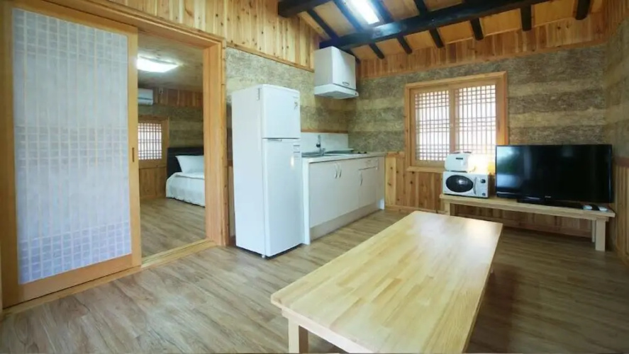 Chan's House Pension