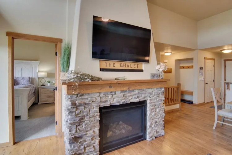 Winter Park Chalet w/ Hot Tub + Free Shuttle!