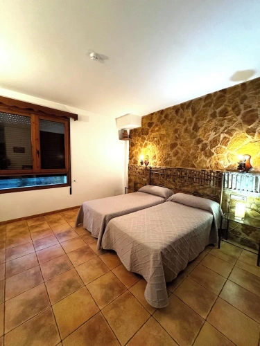 Classic Twin room with mountain view