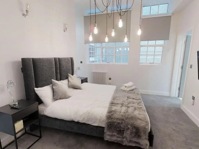 Ultra Luxurious 2 Bedroom