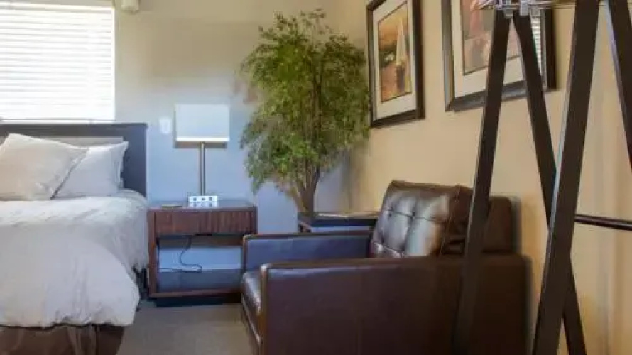 Mark III Inn