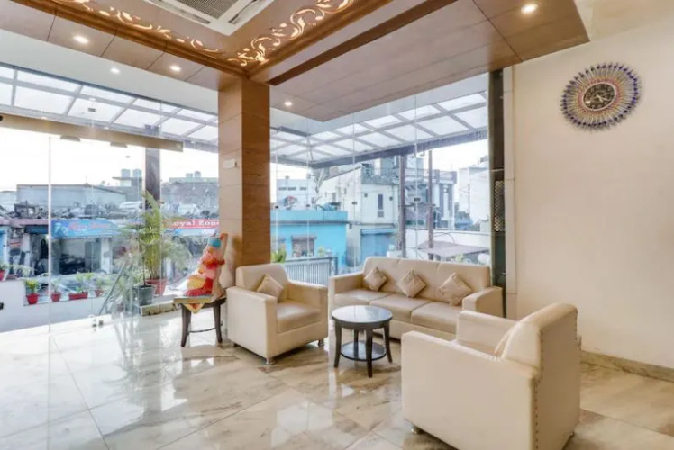Hotel Amar Heights