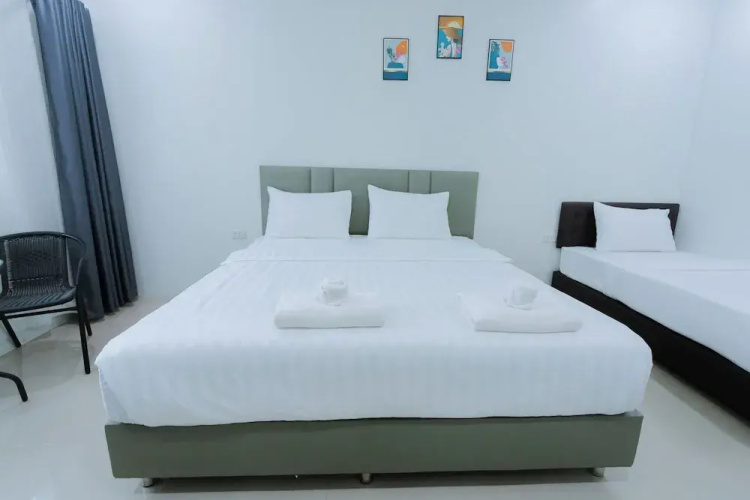 The Rich Hotel