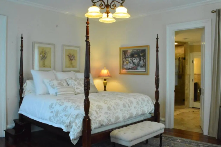 The Wynne House Inn