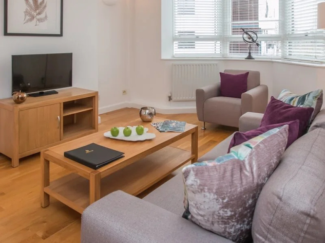 Apple Apartments Kew Bridge