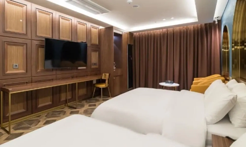 Standard Family room