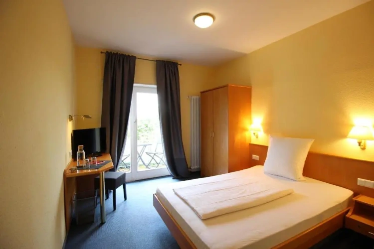Standard Double room with balcony