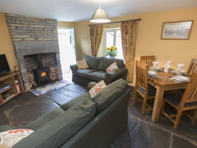 2 Bedrooms Cottage with view