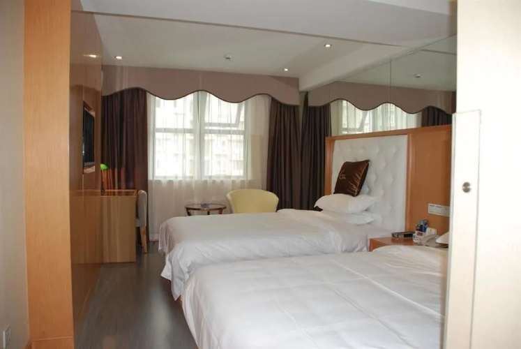 Chengdu Carmen Hotel