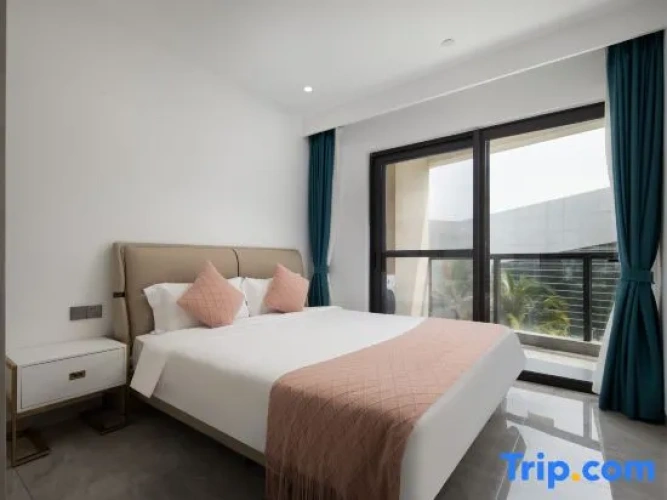 2 Bedrooms Luxury Family Suite with balcony