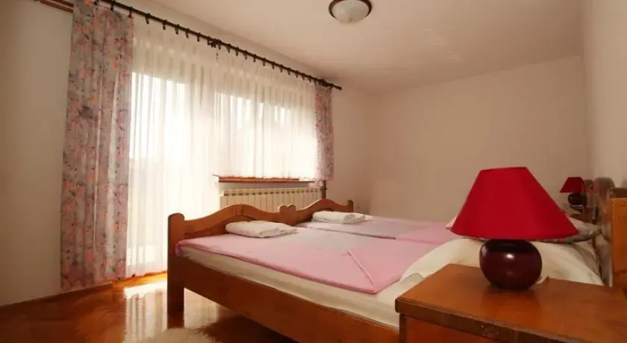 Rooms Marković