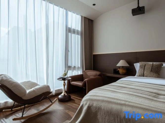 Deluxe Double room with sunset view