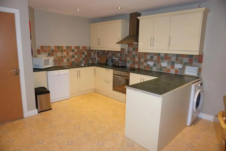 Dunmill Apartment