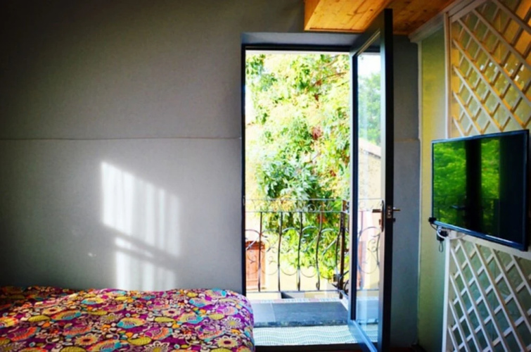 Sharemood Guest House