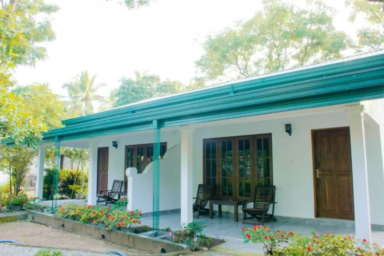 Standard Family room with garden view